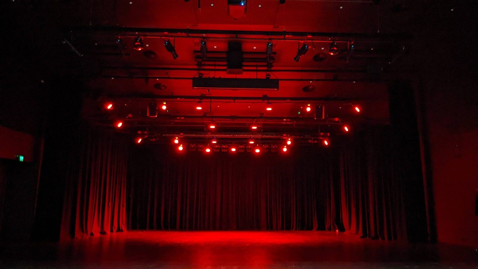 Stage lighting hire for Perth school valedictory ceremony, warm wash for formal evening